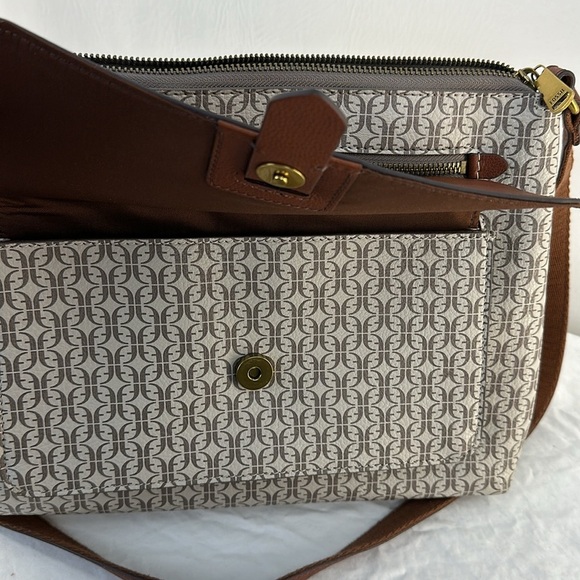 Fossil Two Tone Printed Design Leather Crossbody Bag - Picture 9 of 10